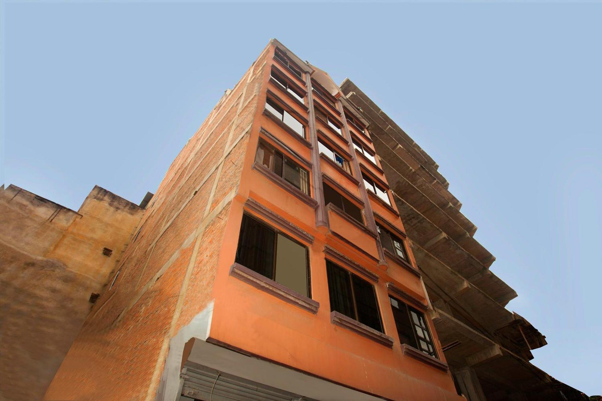 Oyo 626 Hotel Himchuli Катманду Екстериор снимка